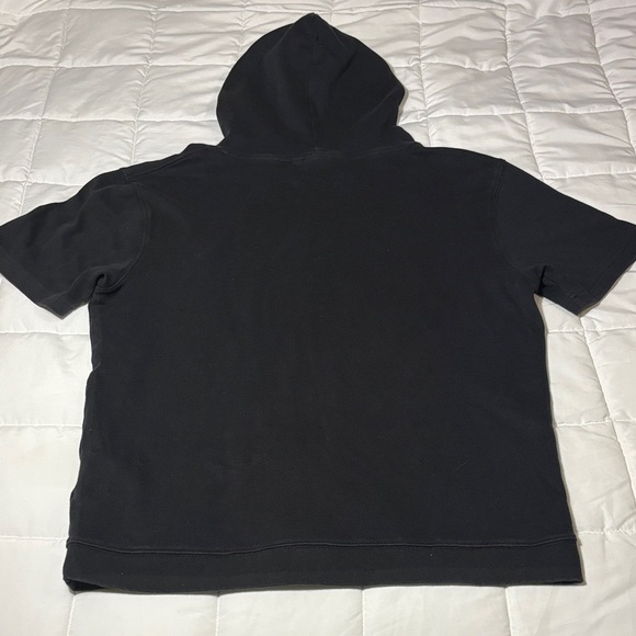 Hugo Boss Black Short-Sleeved Hoodie with Logo - Picture 12 of 12